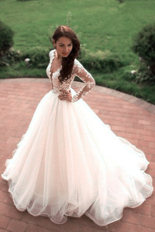 tulle wedding dress with sleeves